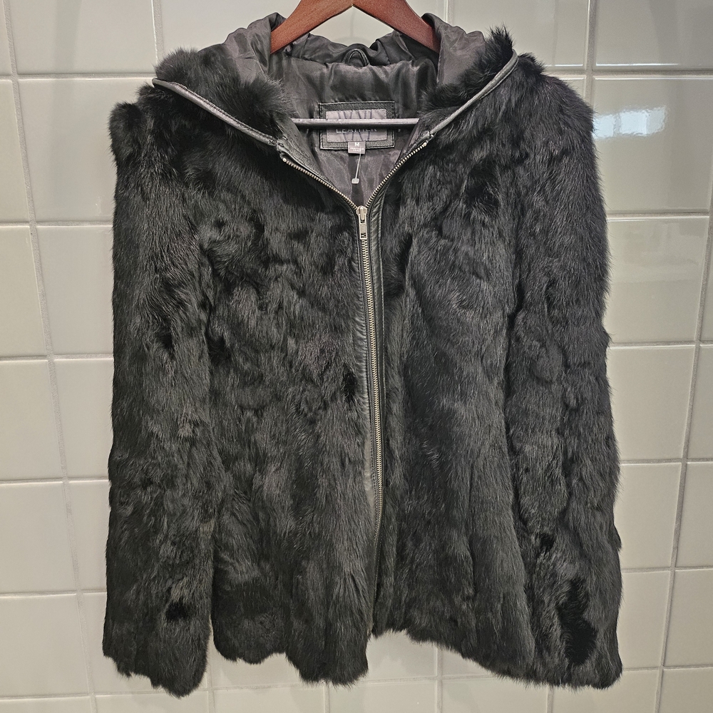 Women's Real Fur Leather Jacket in Black M